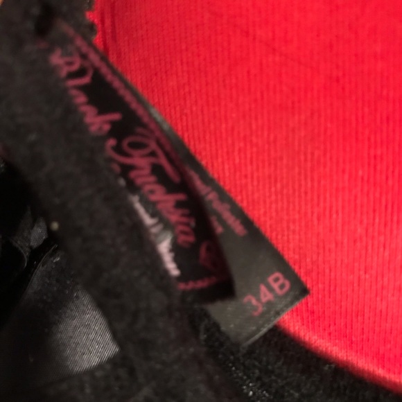 34B Strapless Bra - Picture 3 of 3